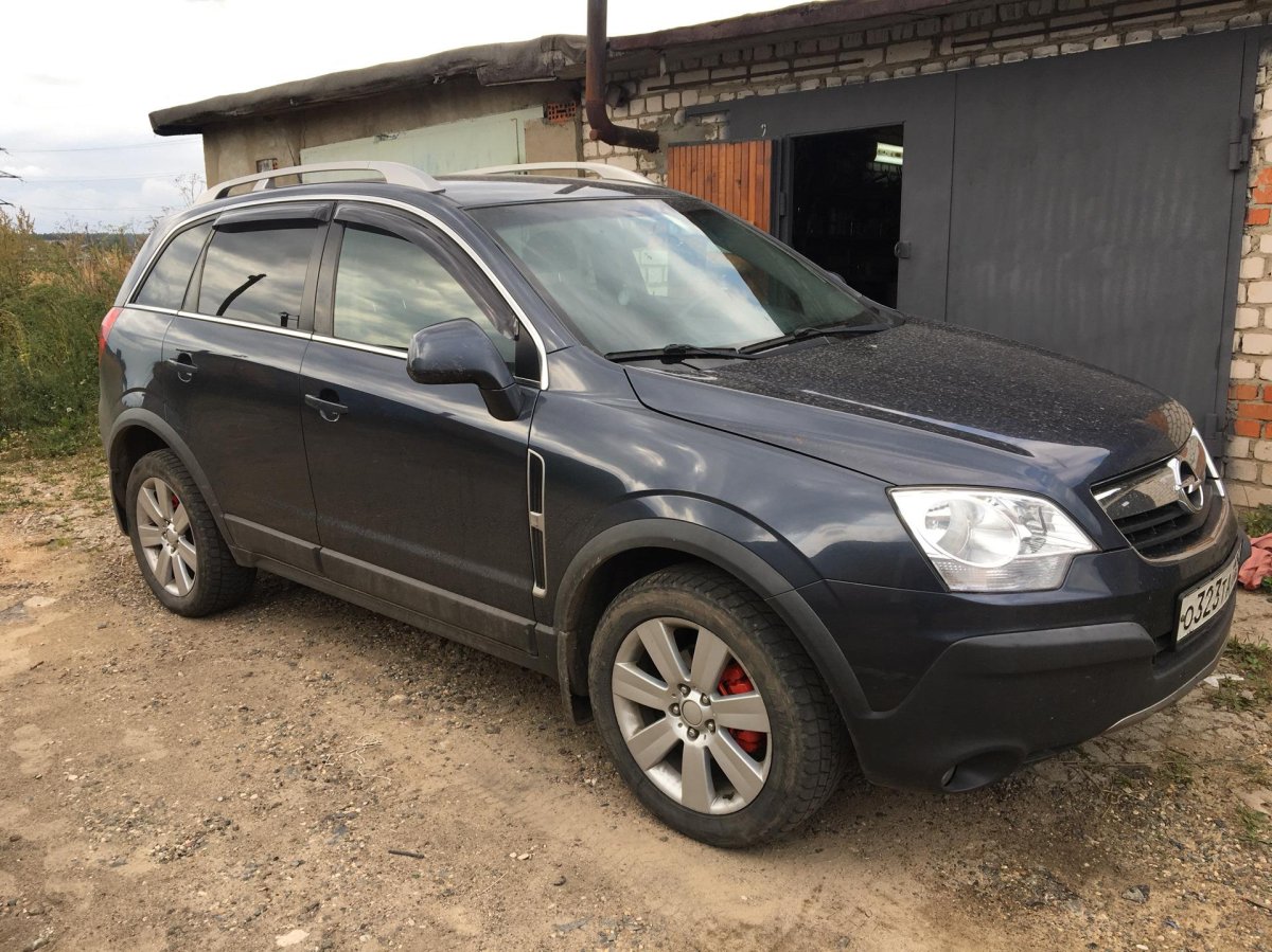 Опель Антара 2.4 2008 год