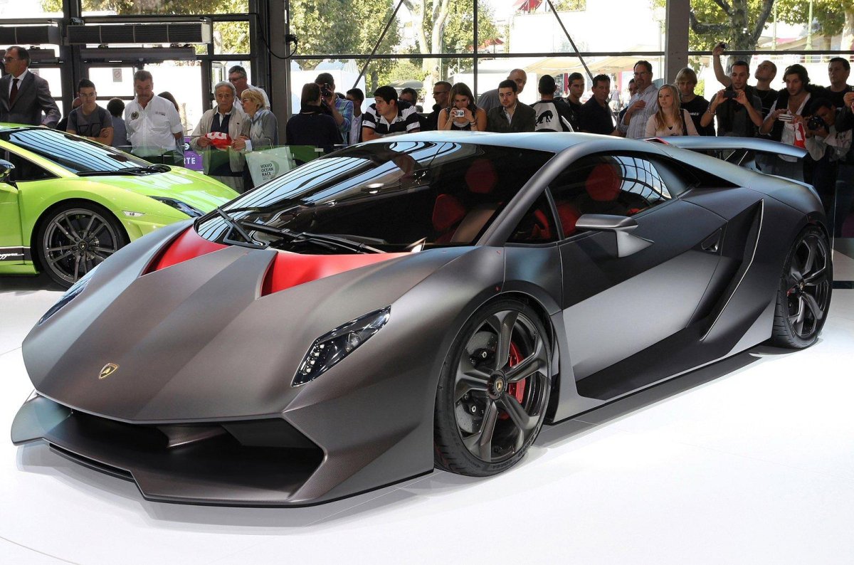 Ламборджини Sesto elemento