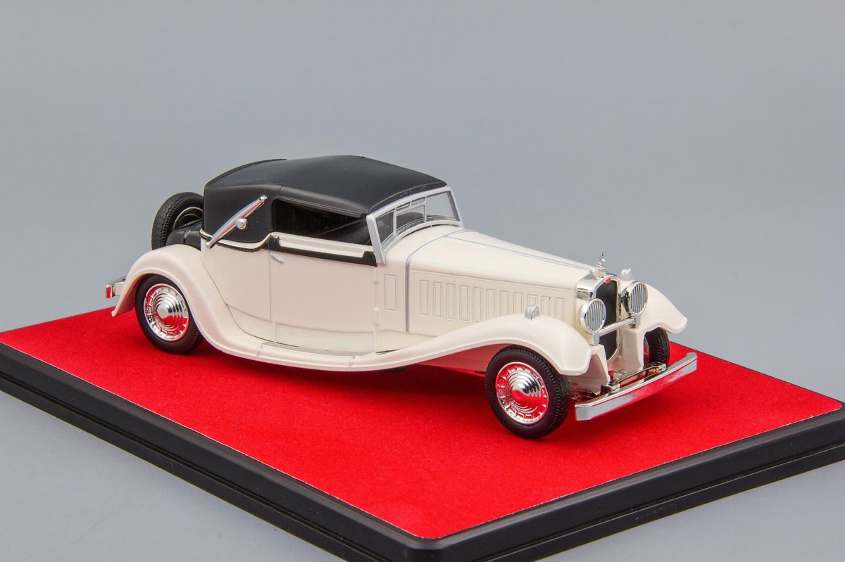 Бугатти тайп 41 рояль модель