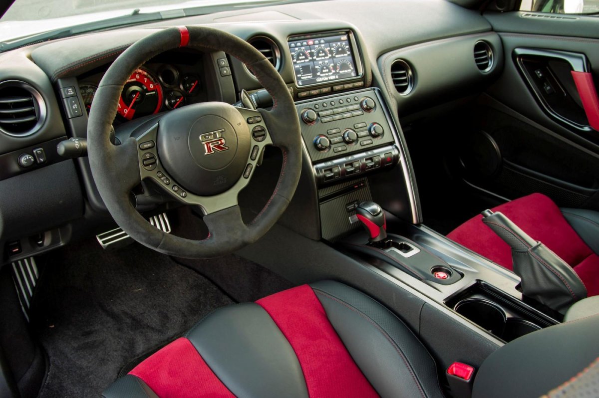 Nissan GTR Nismo gt1