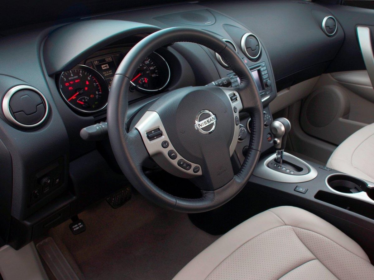 Nissan Rogue 2011