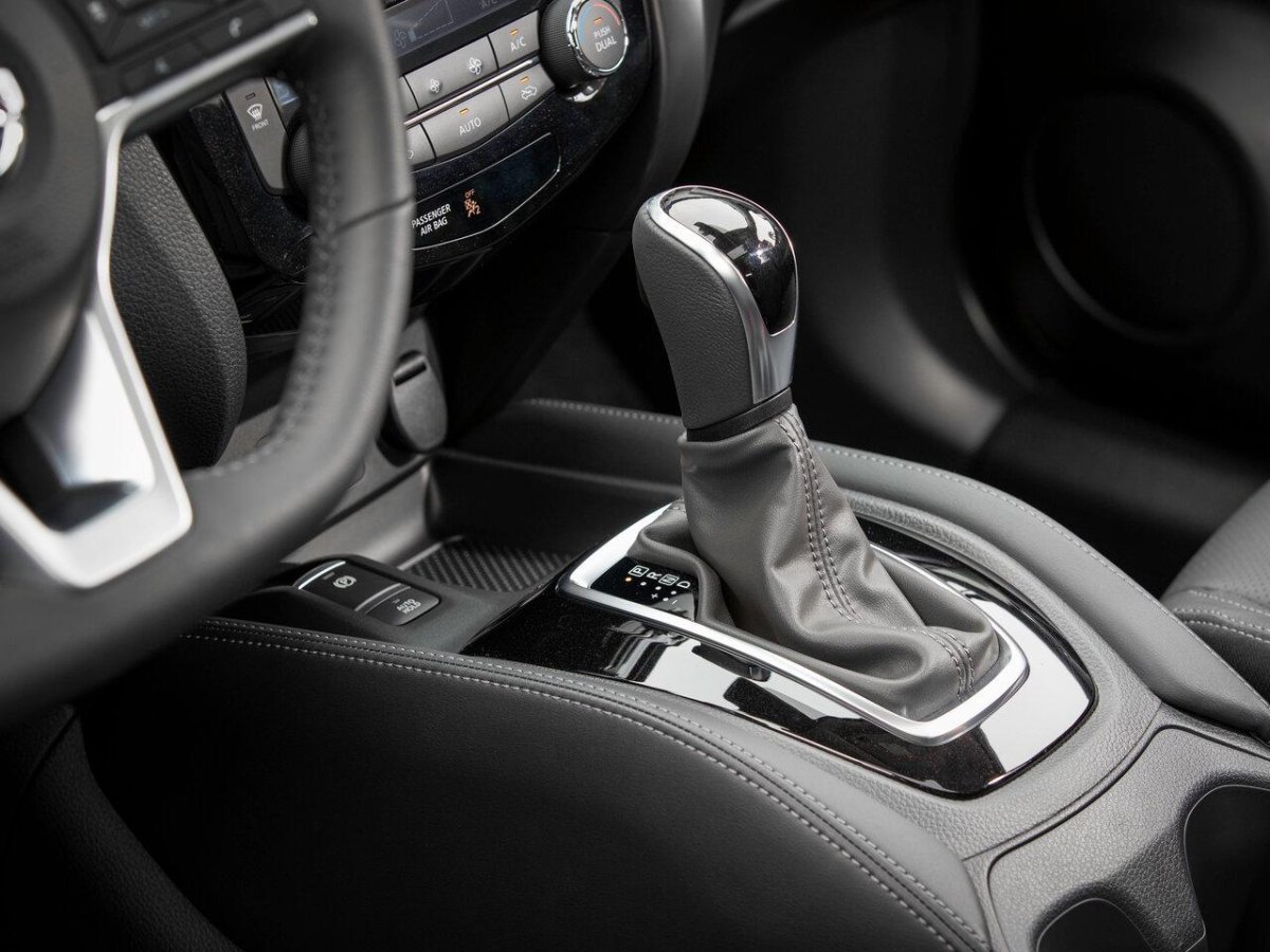 Nissan Rogue Sport какие бывают коробки передач
