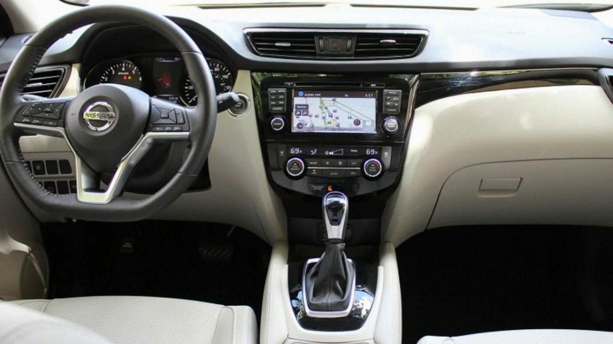 Nissan Rogue Sport 2017