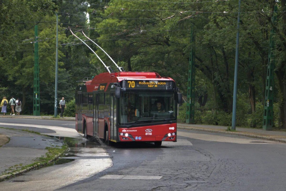 Троллейбус России