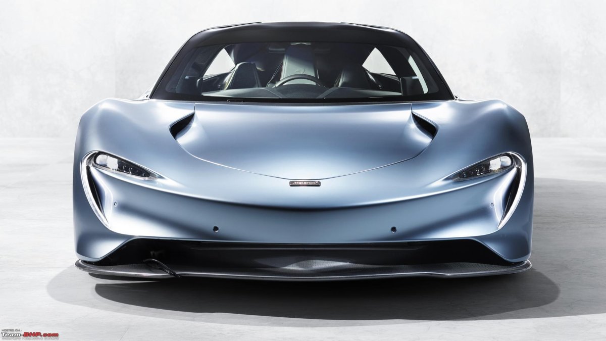 MCLAREN Speedtail спереди