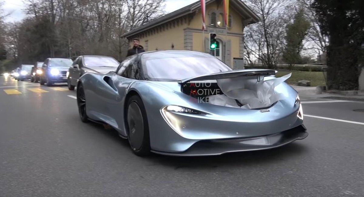 MCLAREN Speedtail GTR