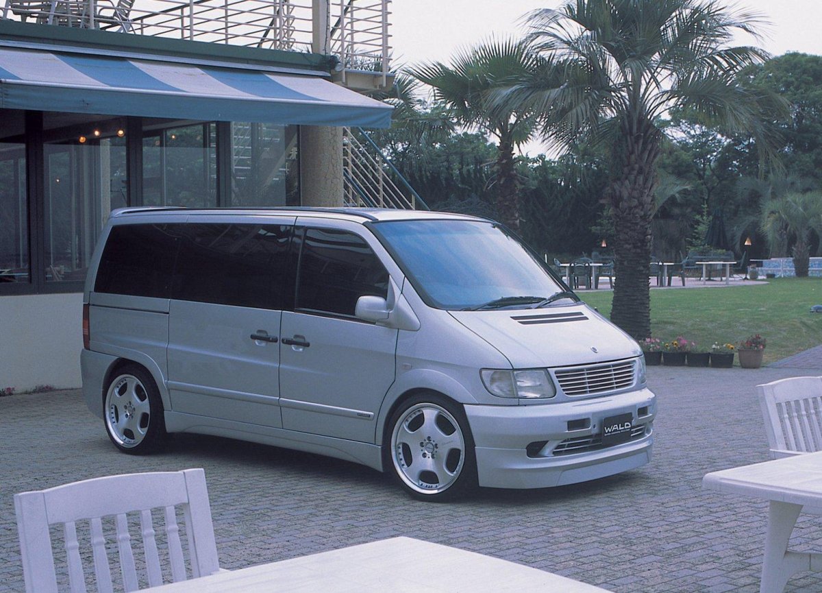 Мерседес w638