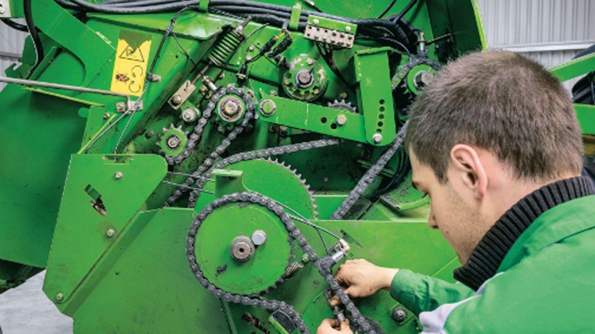 Слесарь сельхозтехники
