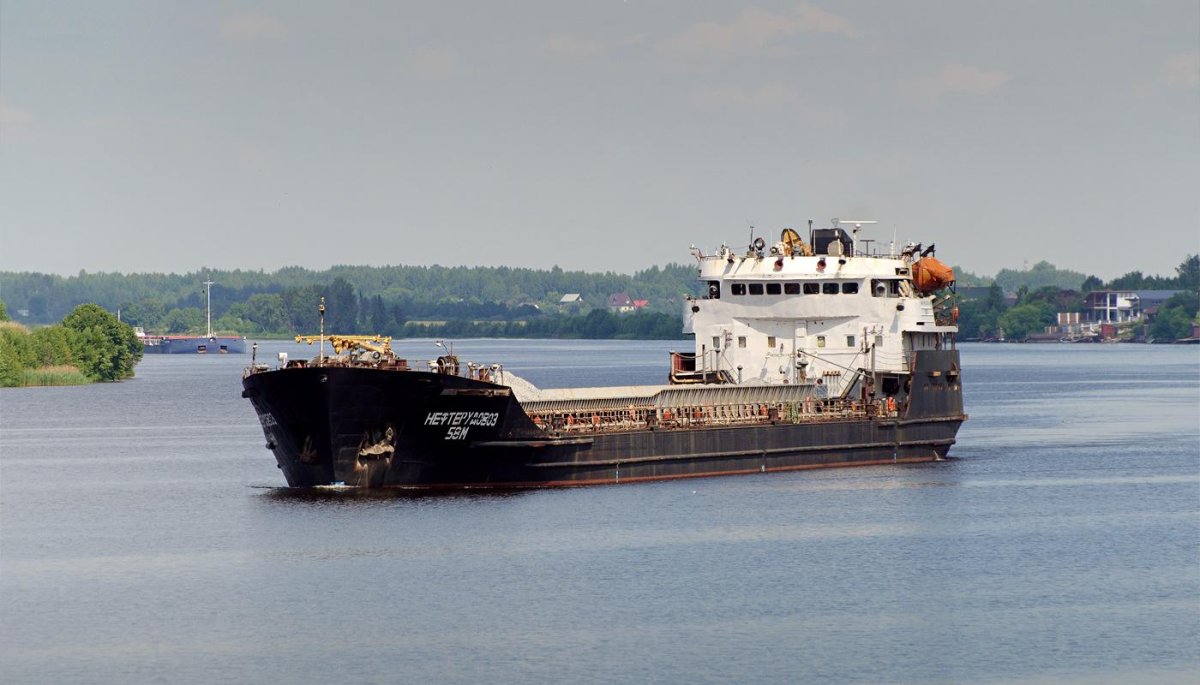 Нефтерудовоз 58м