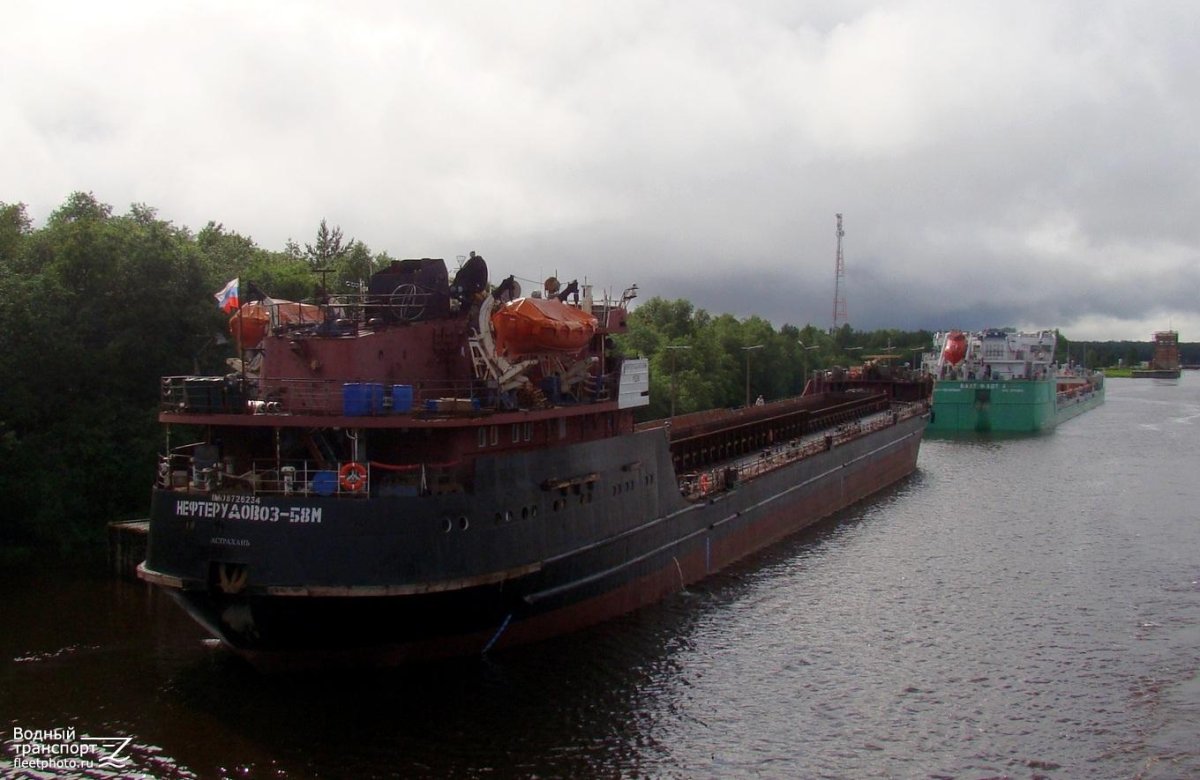 Нефтерудовоз 58м