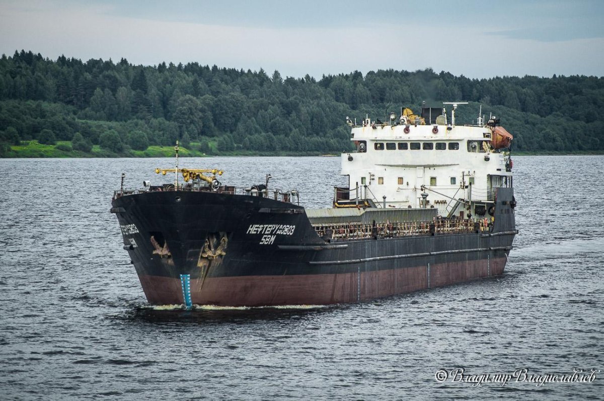 Нефтерудовоз 58