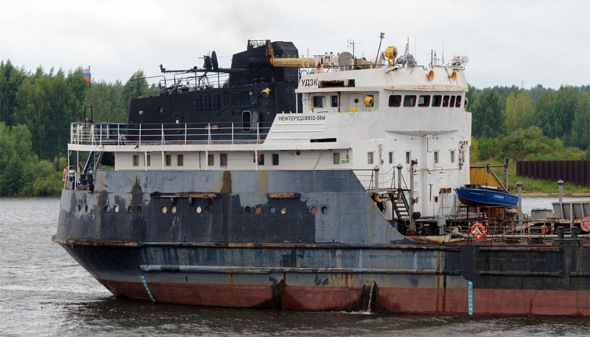 Нефтерудовоз 58