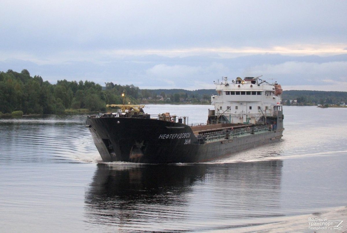 Нефтерудовоз 36м