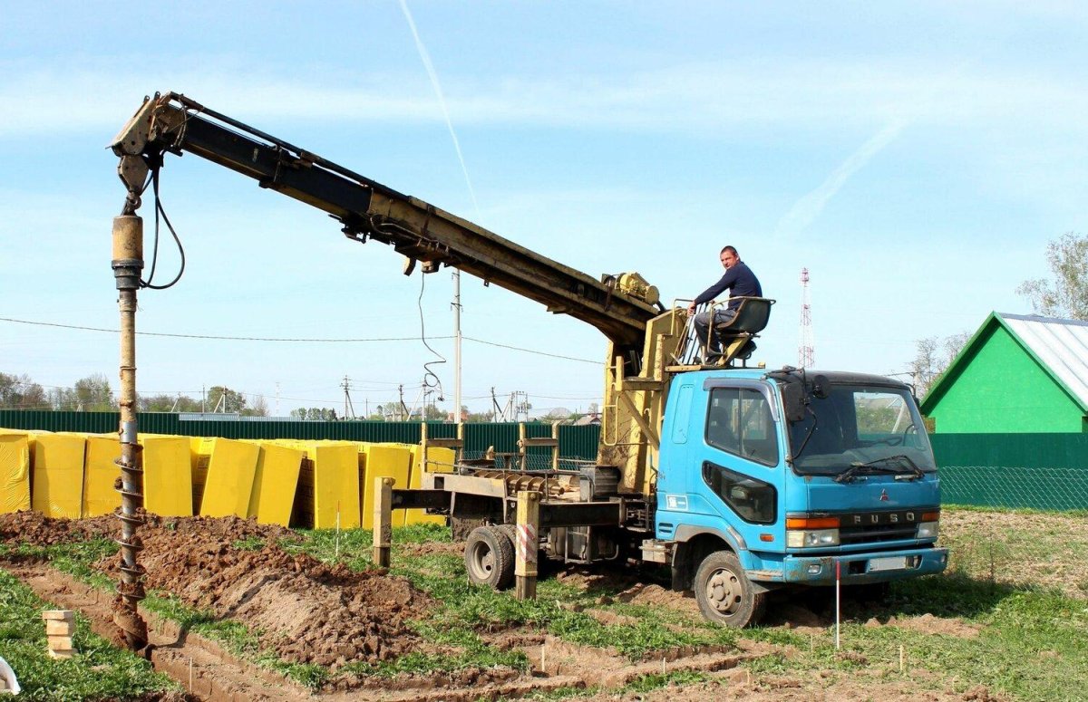 Ямобур Ачи 702