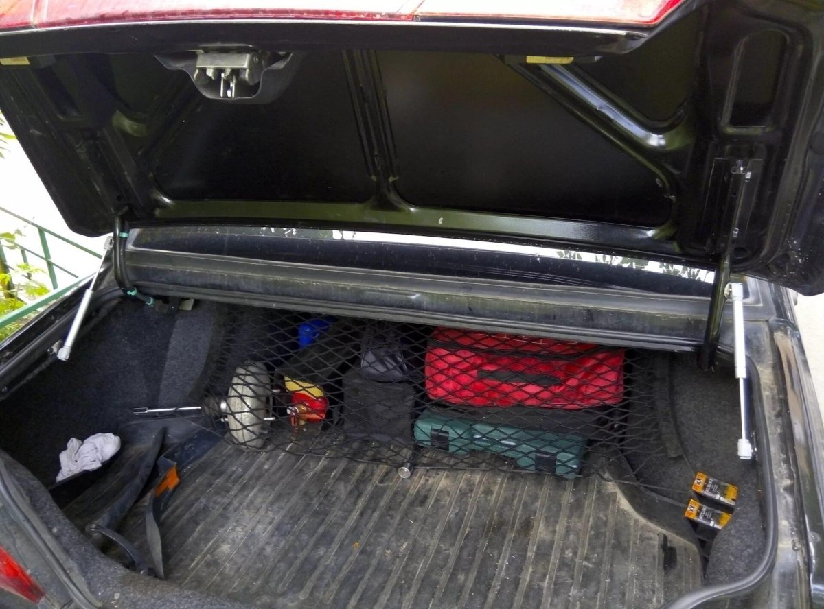 ГАЗ лифт багажника ВАЗ 2115