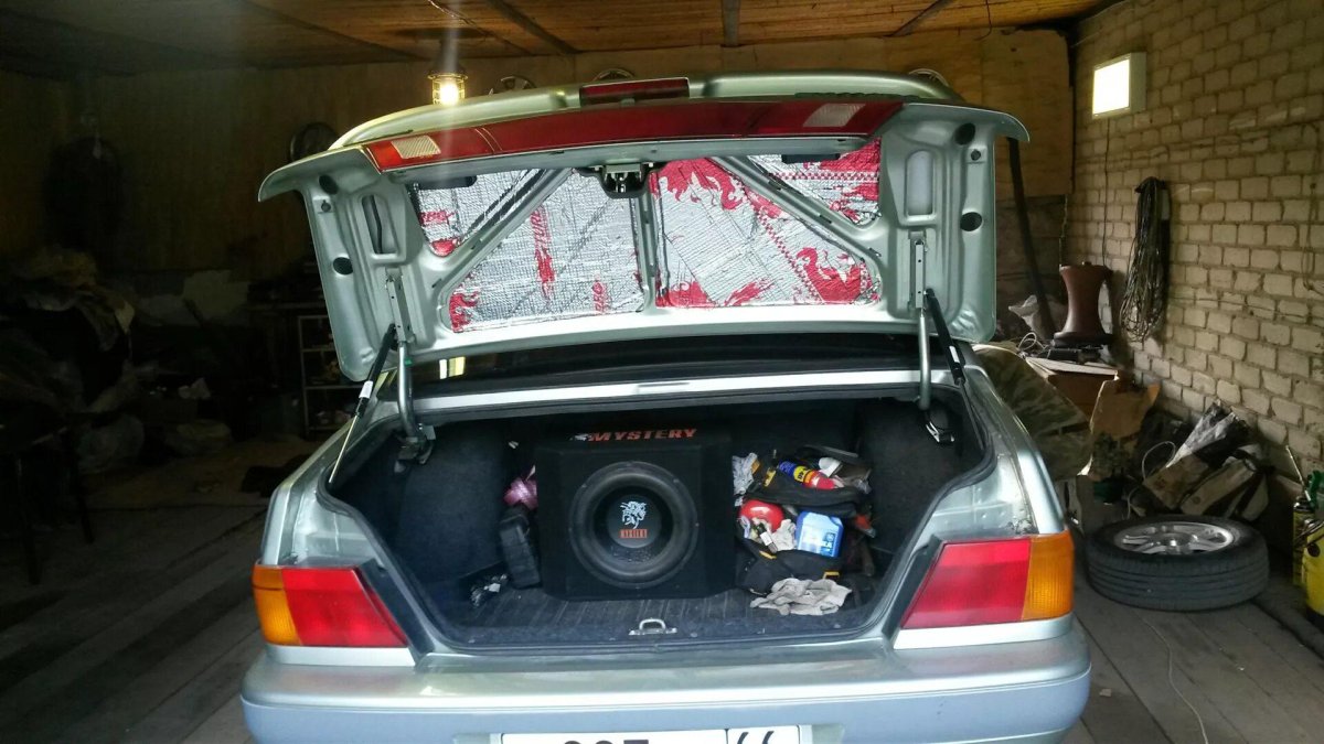 Короб в багажник ВАЗ 2115