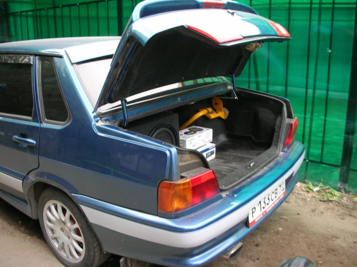 Открытый багажник 2115