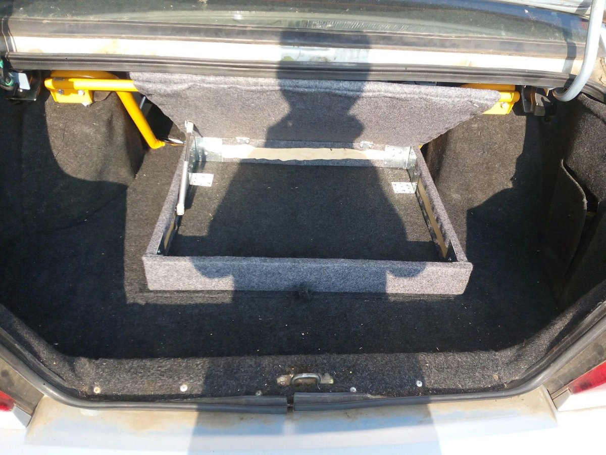 Утеплитель на крышку багажника ВАЗ 2115