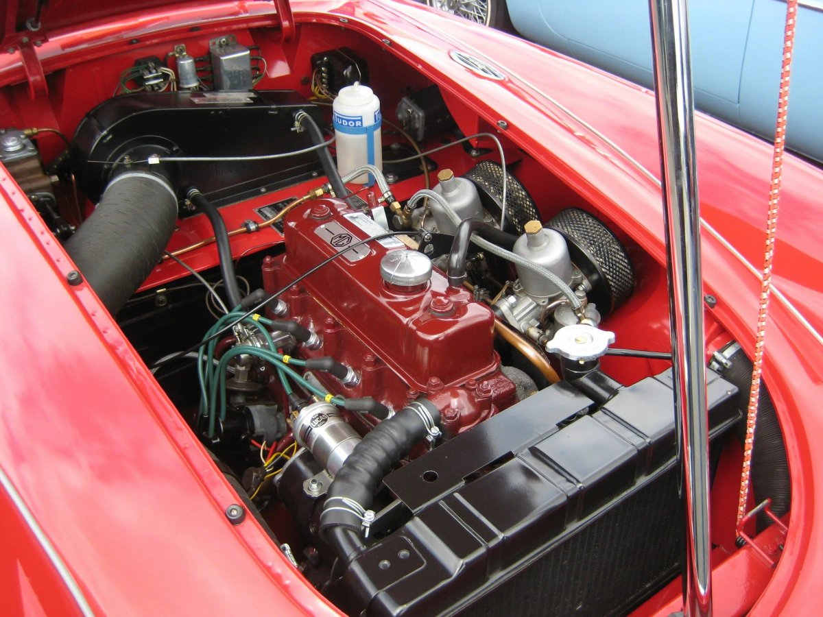 Двигатель MGB