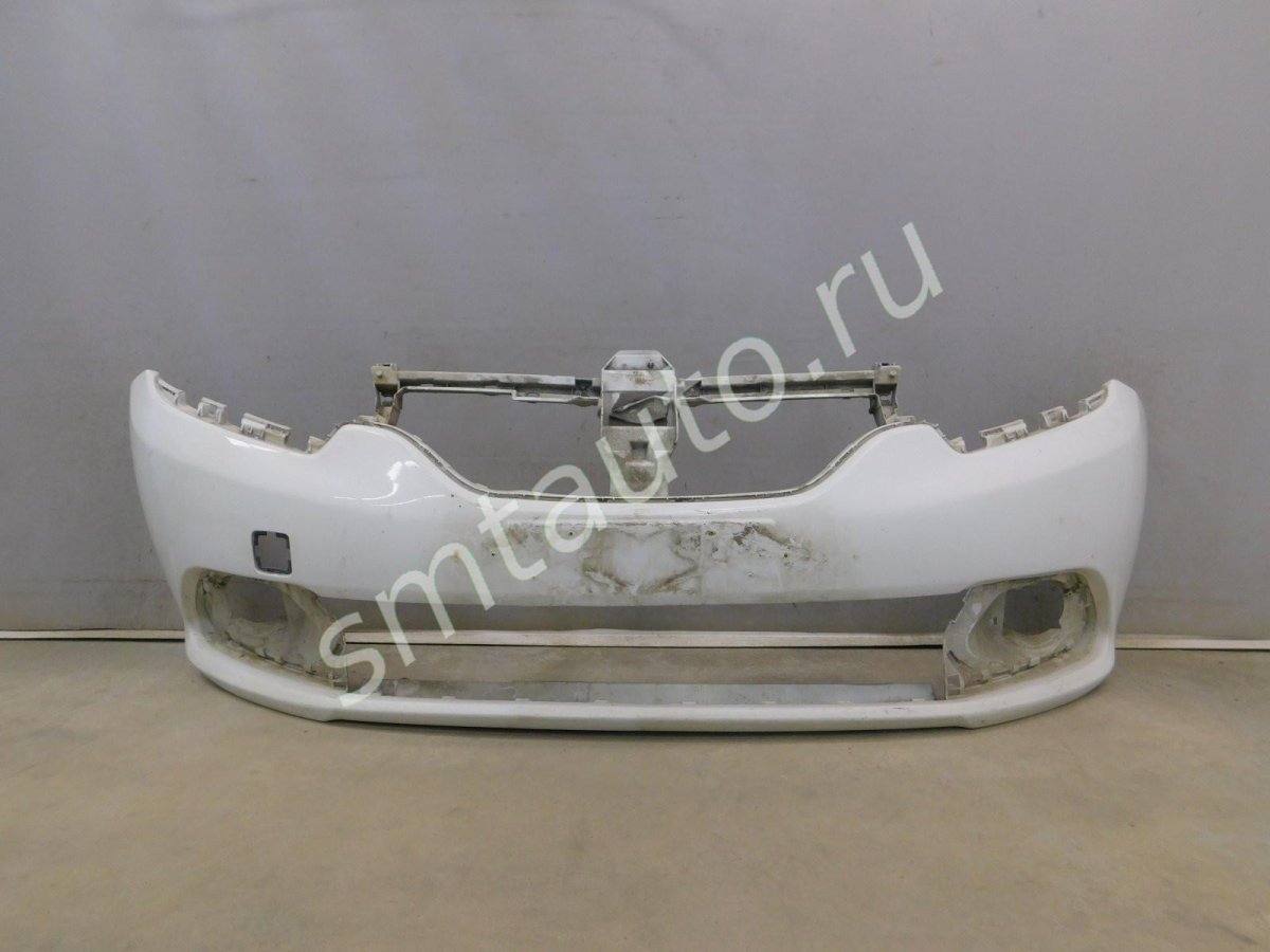 Бампер передний Рено Логан 2014