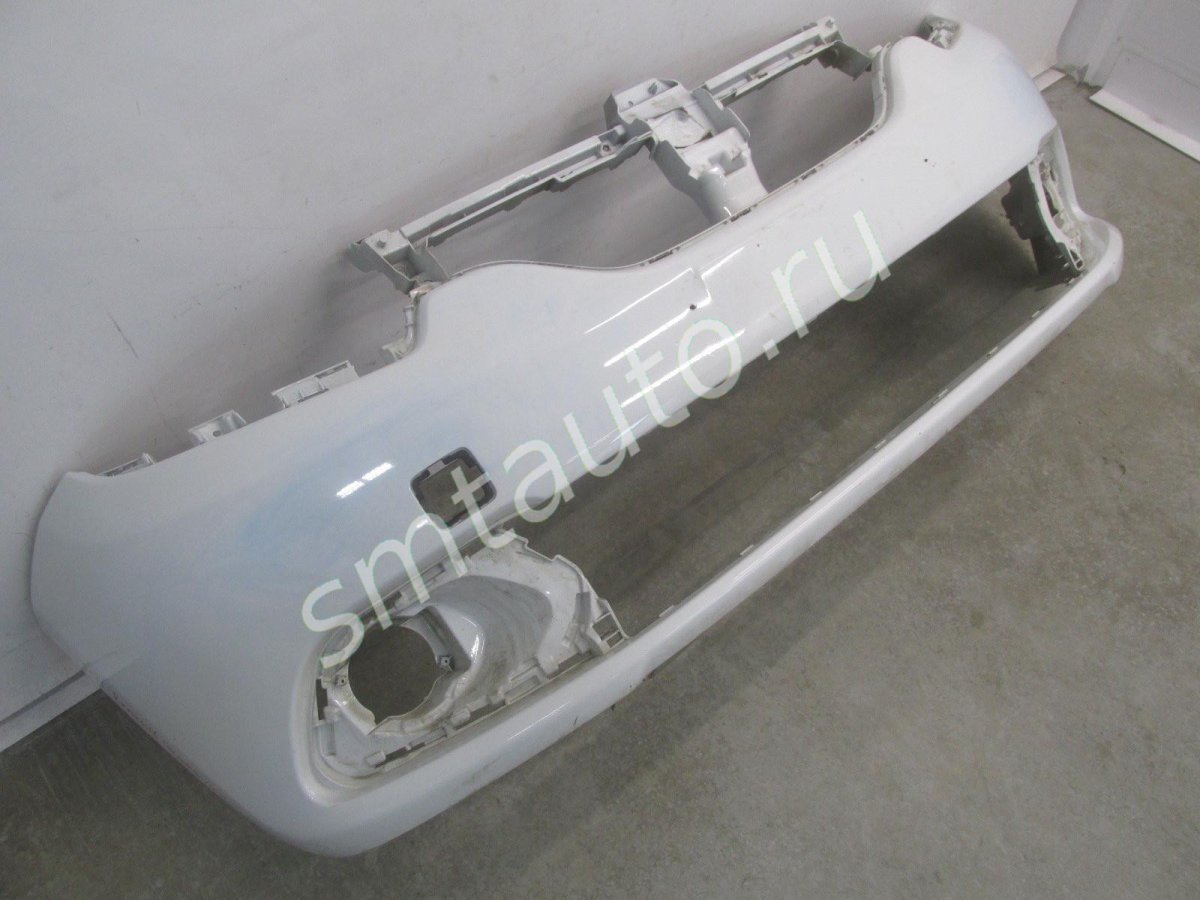 Передний бампер Рено Логан 2 белый