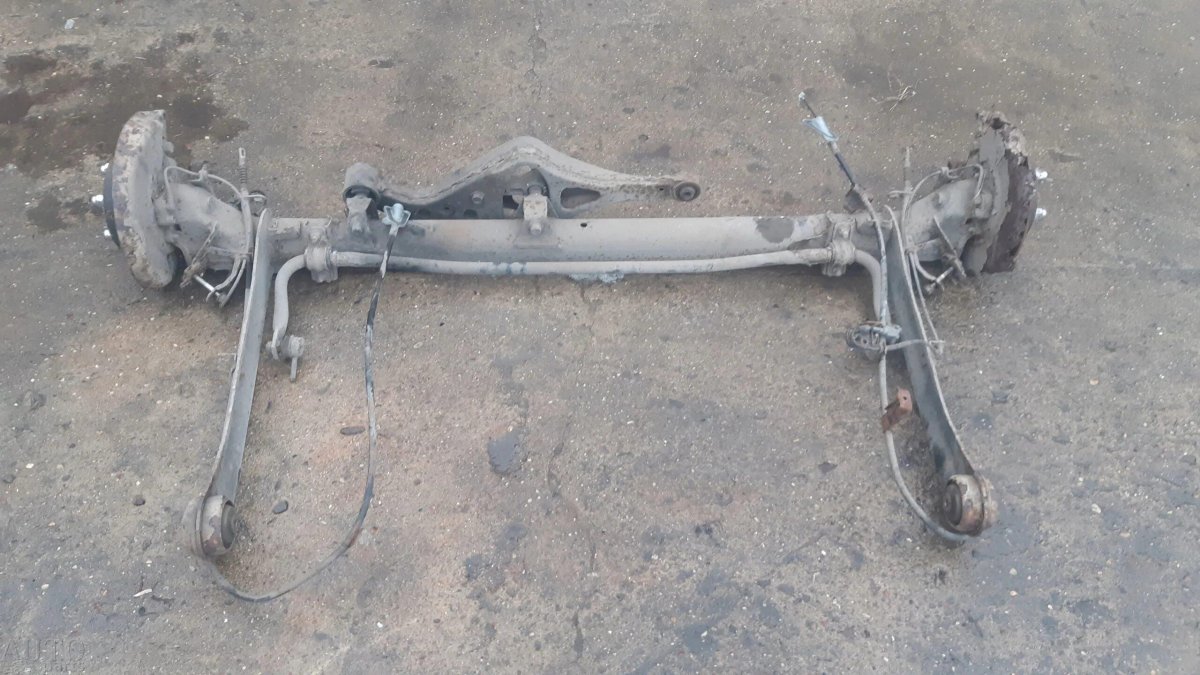 Задняя балка Nissan primera p12