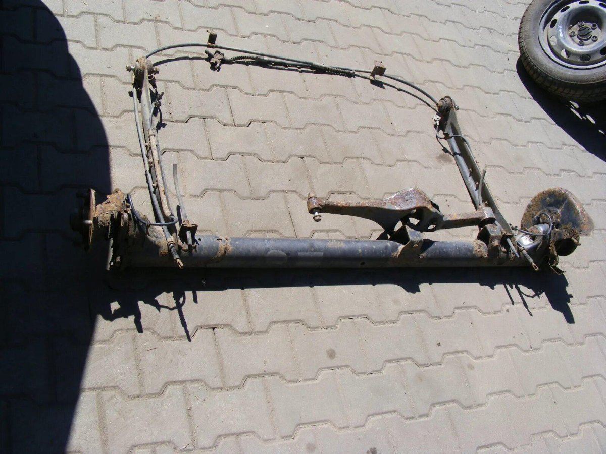 Балка Митсубиси Кантер