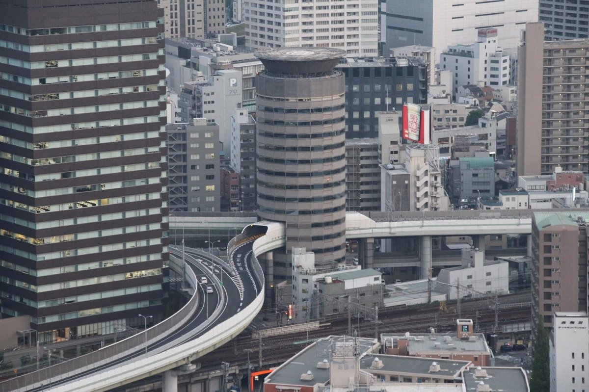 Гейт Тауэр Осака