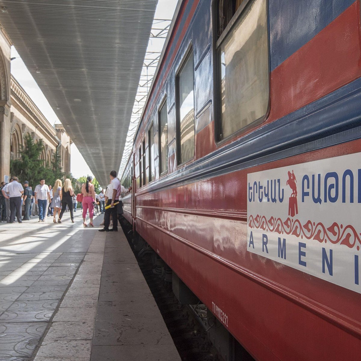 Поезд Ереван Тбилиси