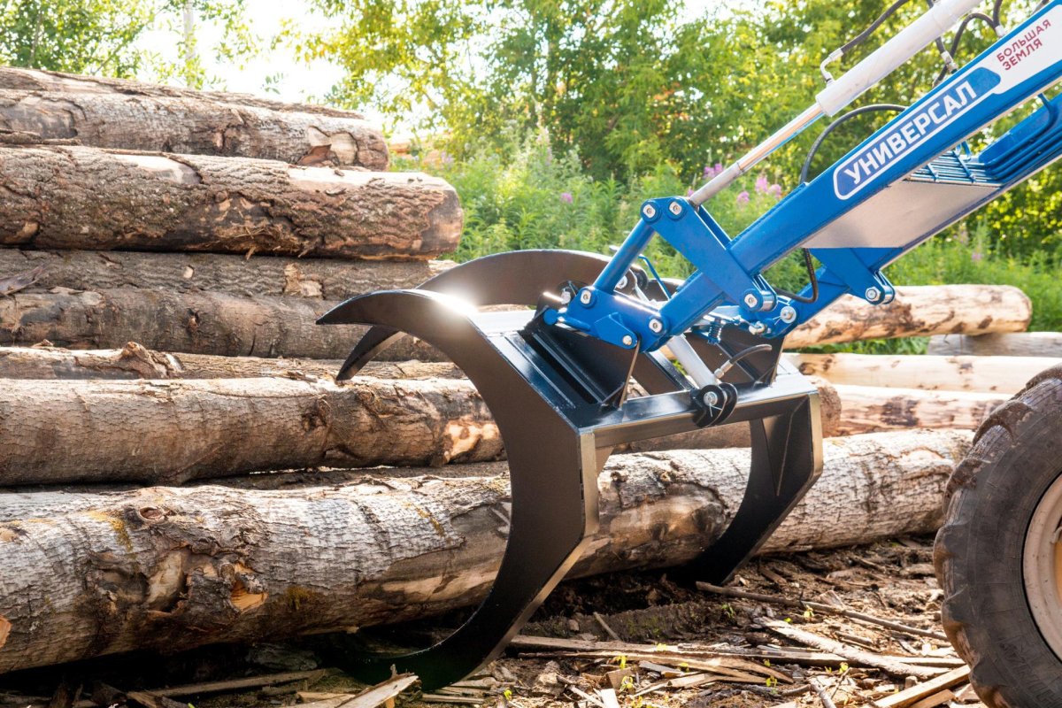 МТЗ 82 погрузчик леса