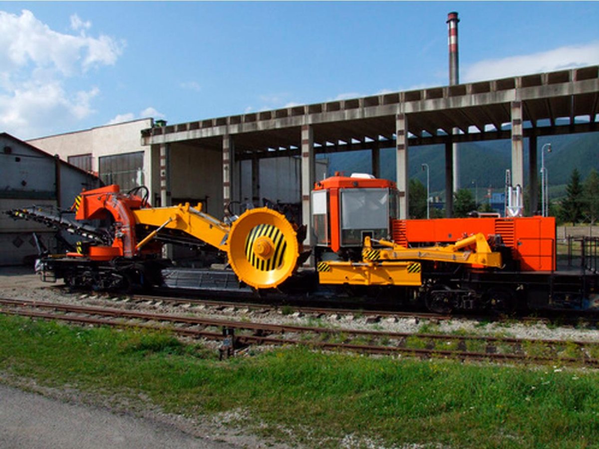 СЗП-750 Путевая машина