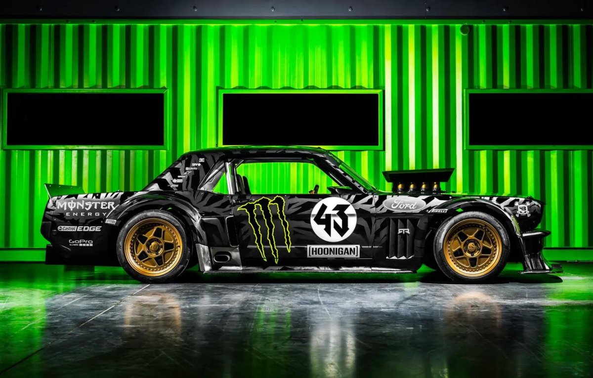 Форд Мустанг Кена блока