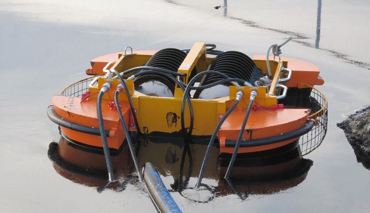 Нефтесборщик Спрут-2