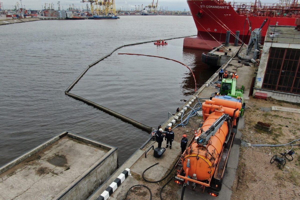 ПНТ Петербургский нефтяной терминал