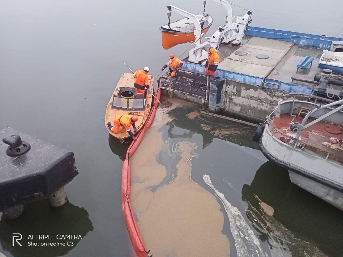 Ликвидация аварийных разливов нефти