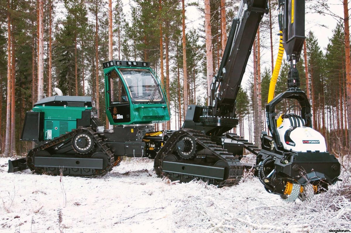 Харвестер Джон Дир гусеничный