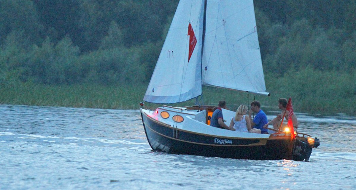 Яхта Олега Валинского