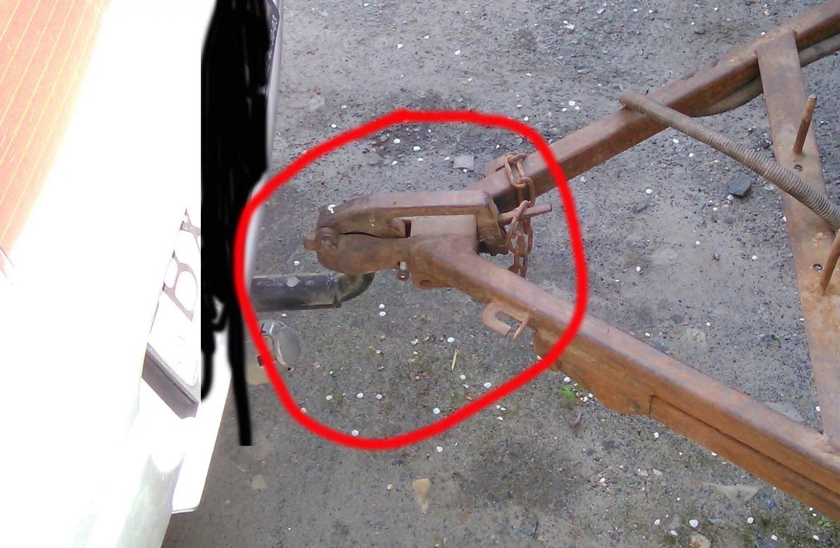 Легковой прицеп МАЗ 8114