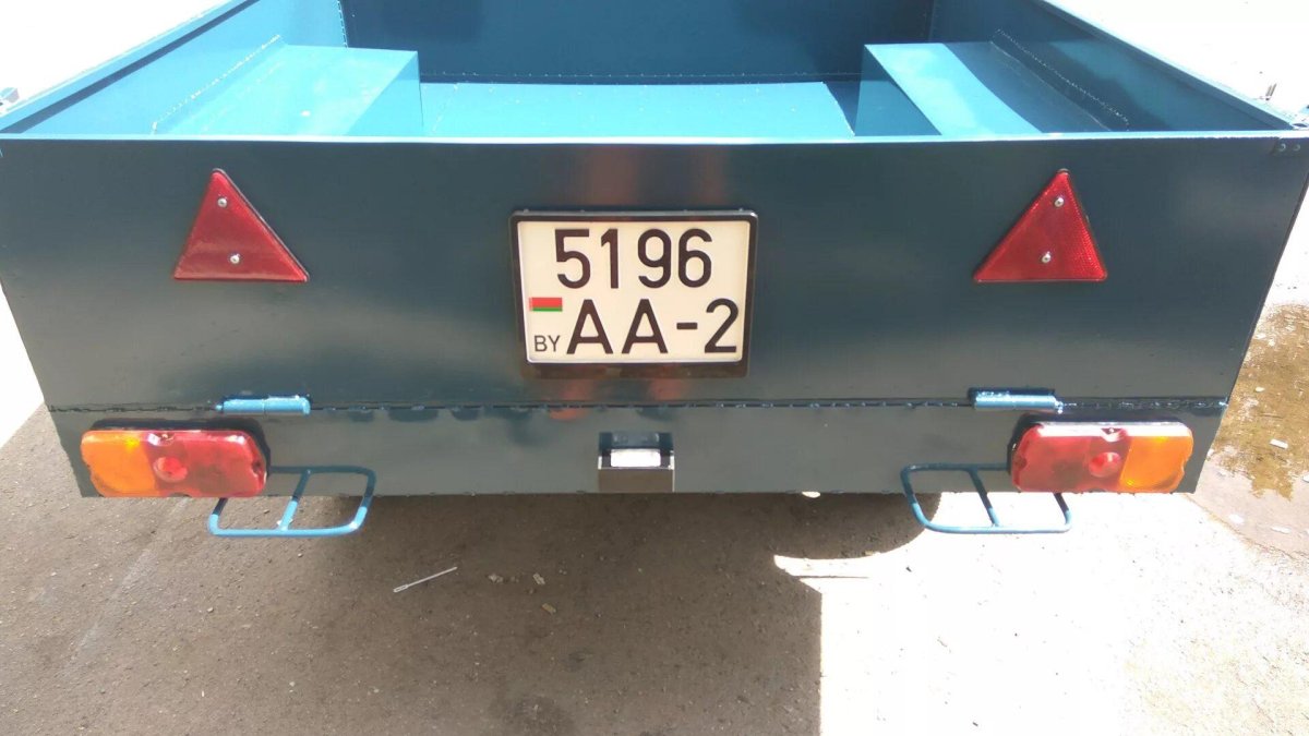 Прицеп зубрёнок 81144