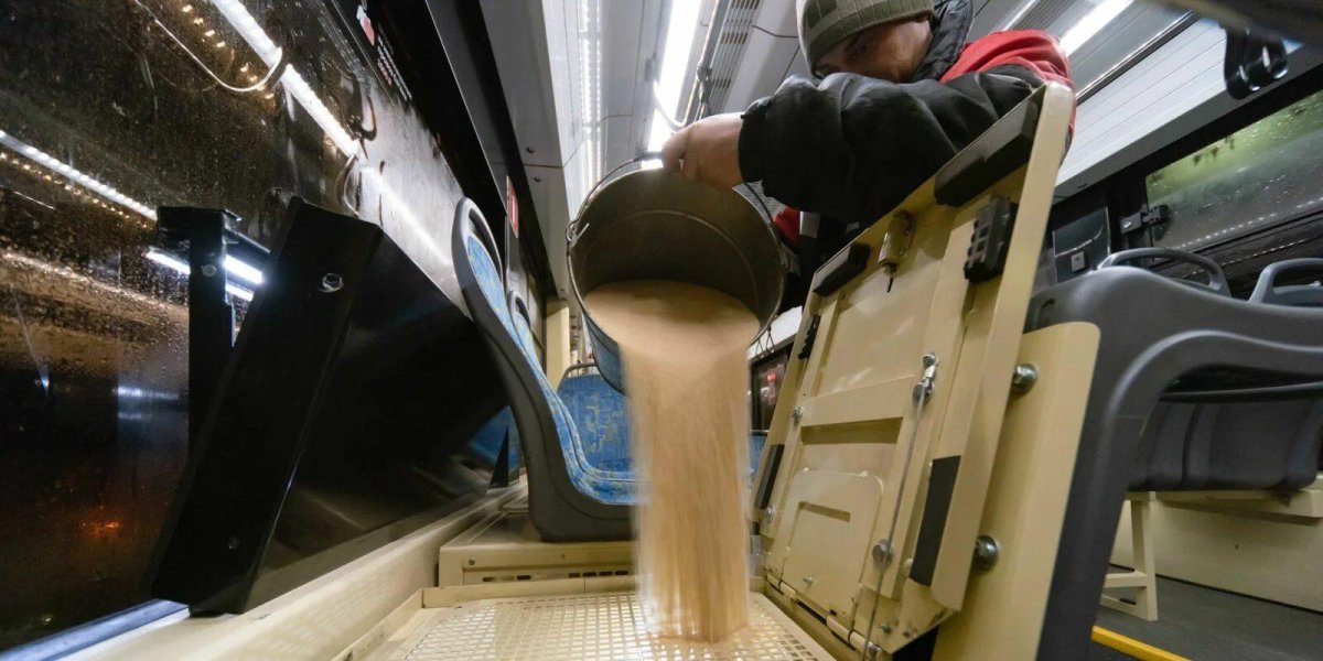 Подача песка под колесные пары