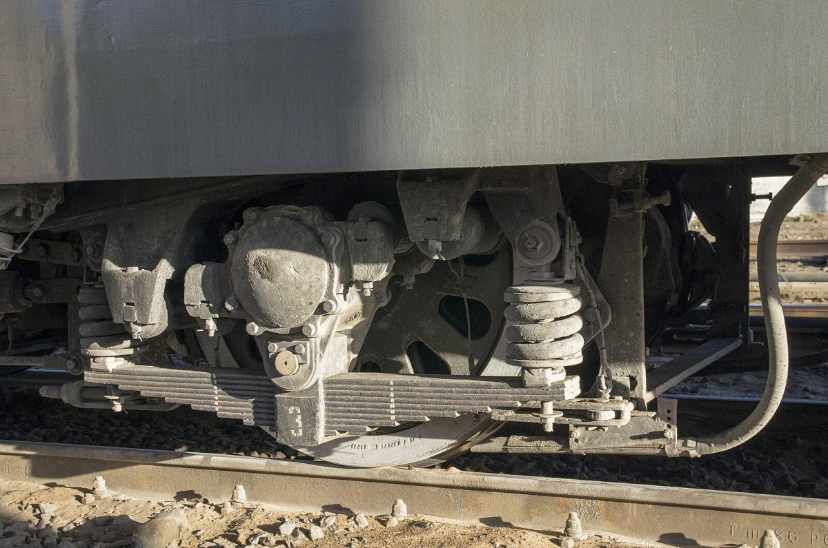 Система пескоподачи электровоза вл10