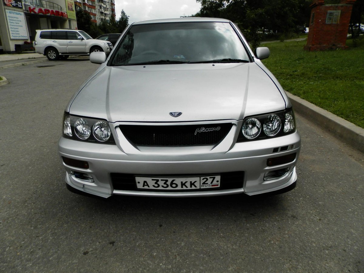 Nissan Bluebird u14