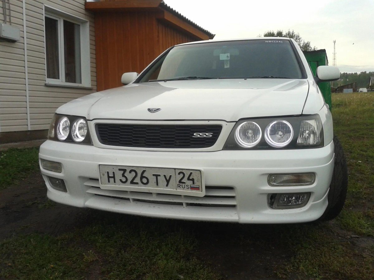 Nissan Bluebird u14 линзы