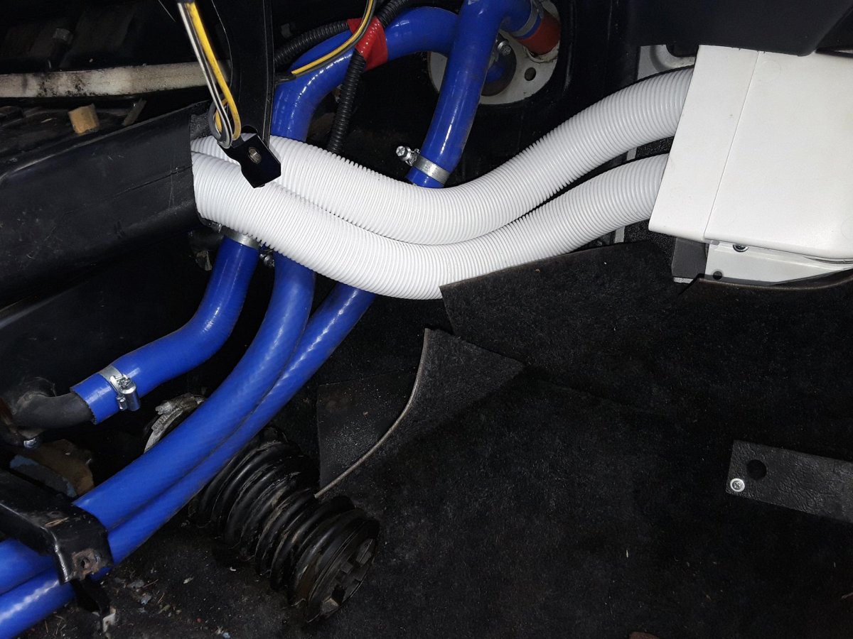 Патрубки доп печки УАЗ Патриот 2013