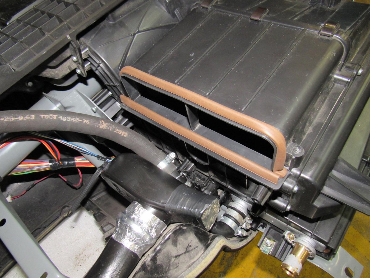 Отопитель салона на УАЗ Патриот 2010