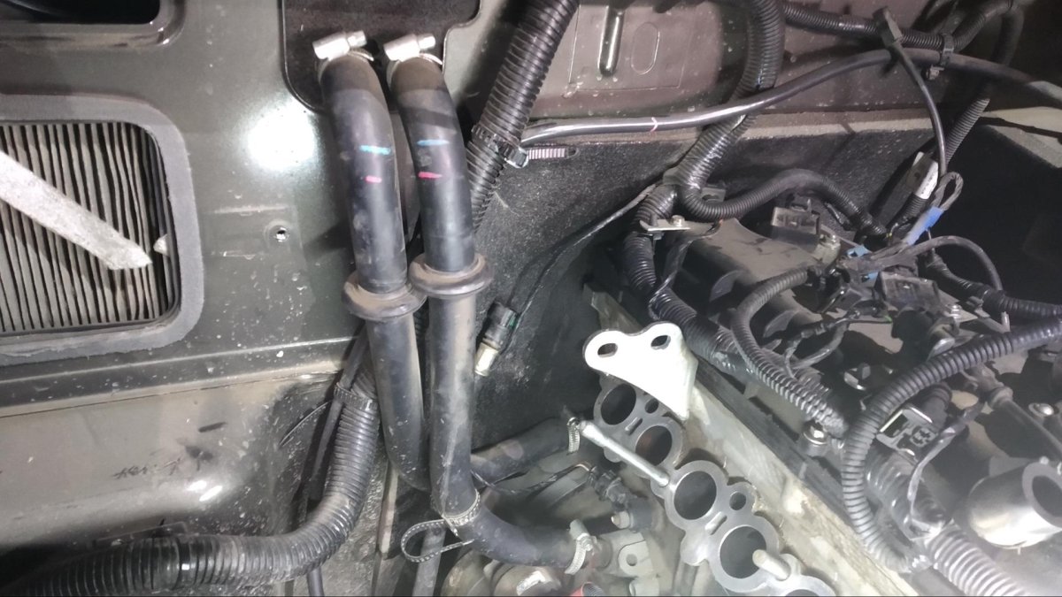 Трубки радиатора отопителя УАЗ Патриот 2014