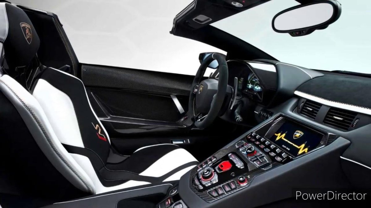 Lamborghini Aventador SVJ Roadster салон