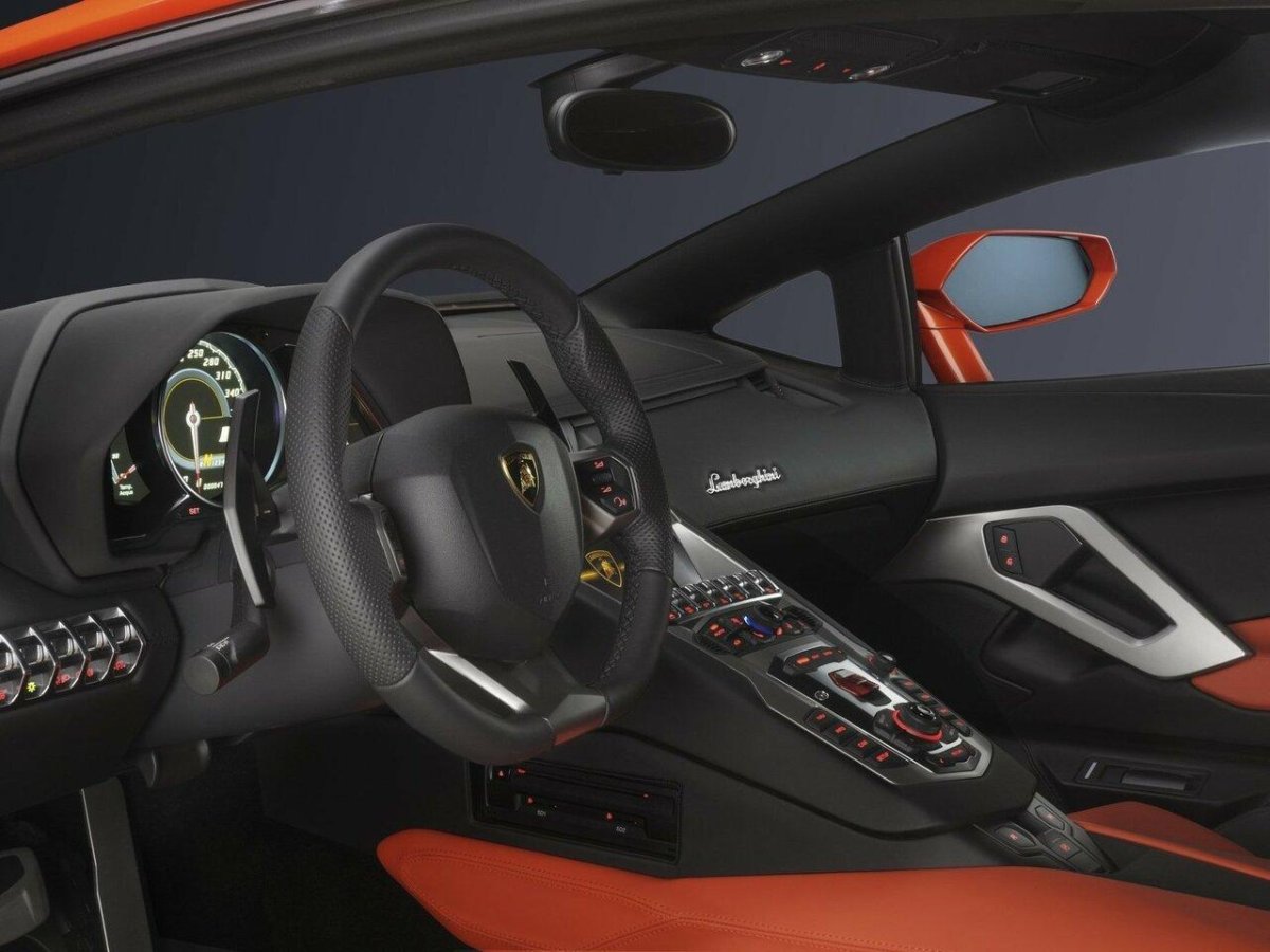 Lamborghini Aventador lp700-4 салон
