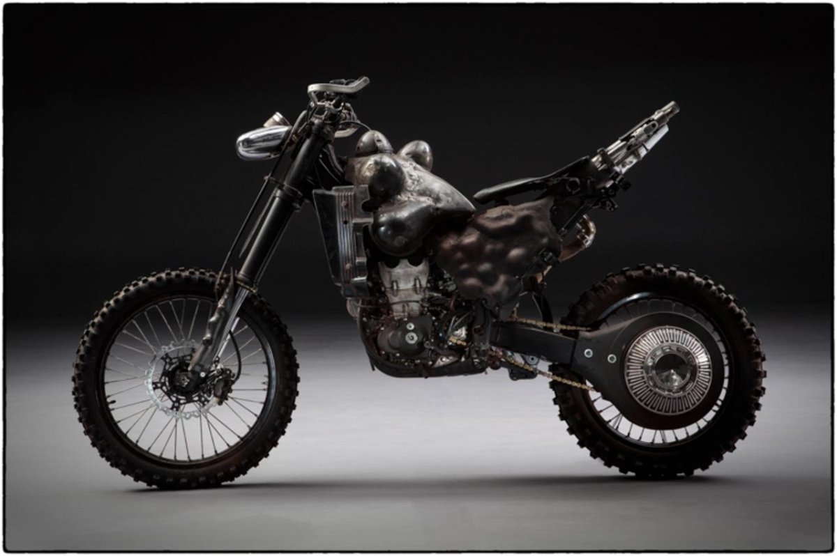 Мэд Макс чоппер