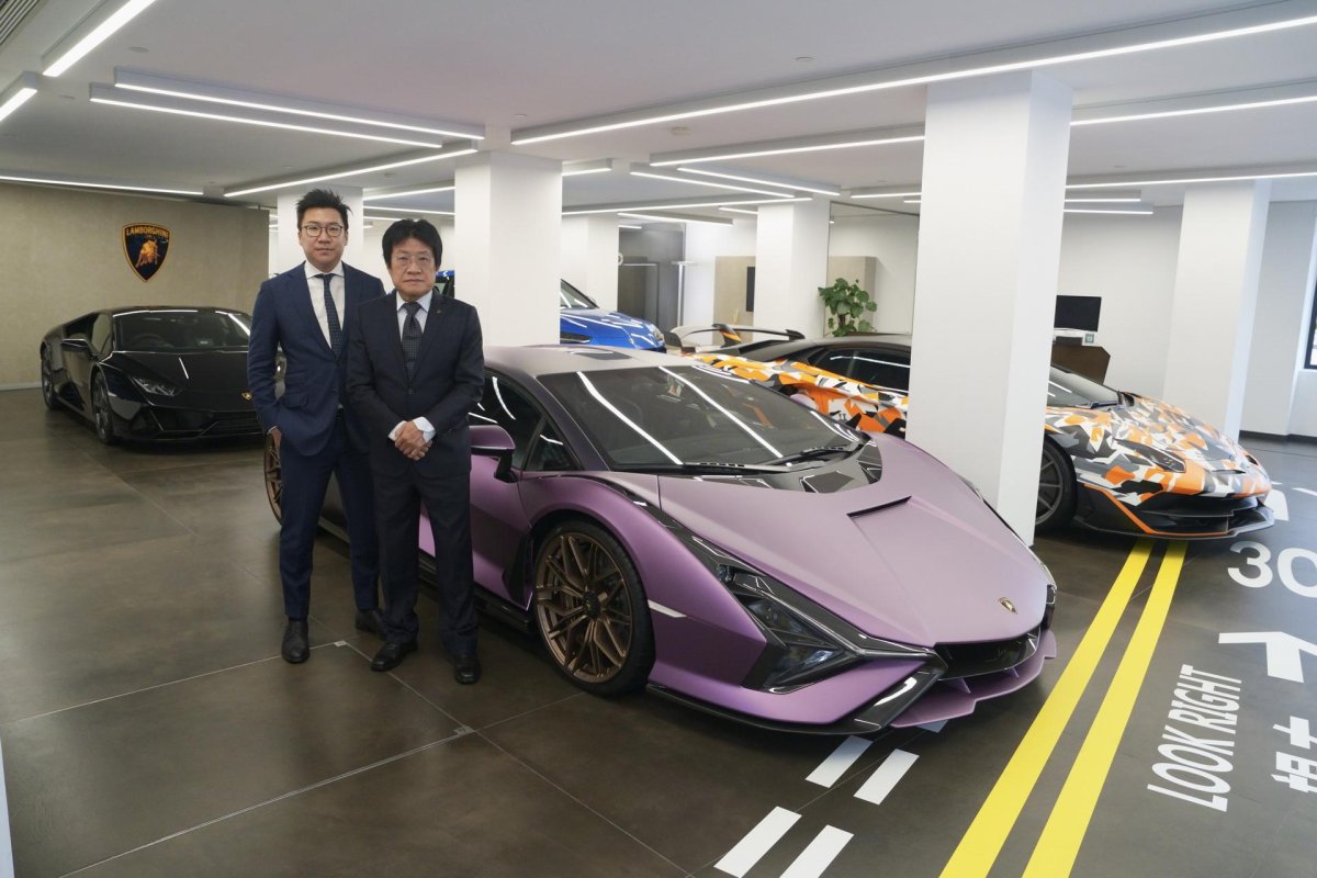 Ламборгини 2023